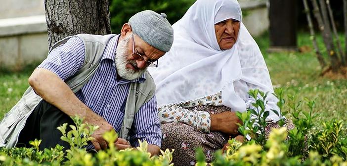 Türkiye’de Yaşlı Nüfus Çift Hanede