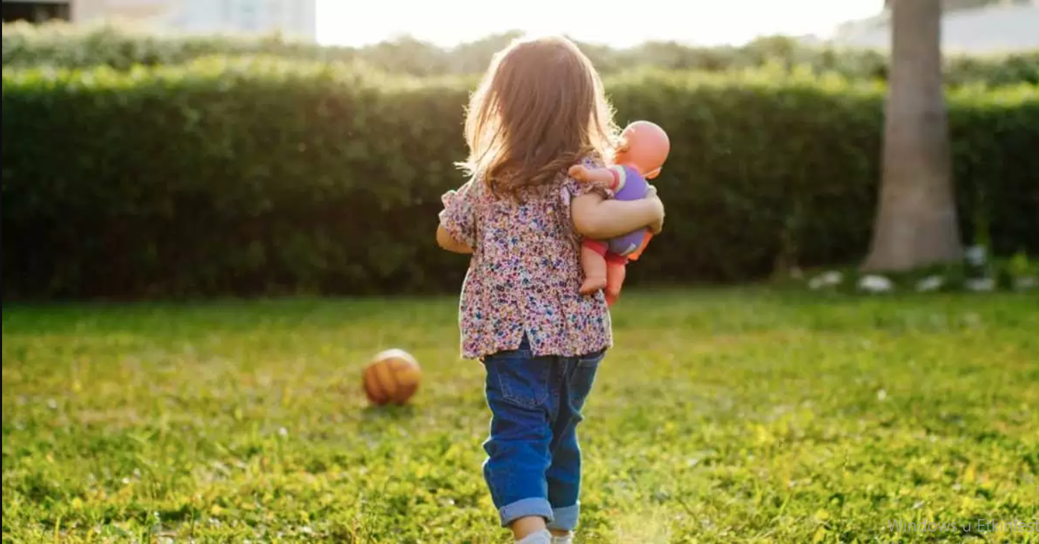 Gönüllü Çocuksuzluk: Aile Kurumunu ve Nüfus Yapısını Nasıl Etkiliyor?